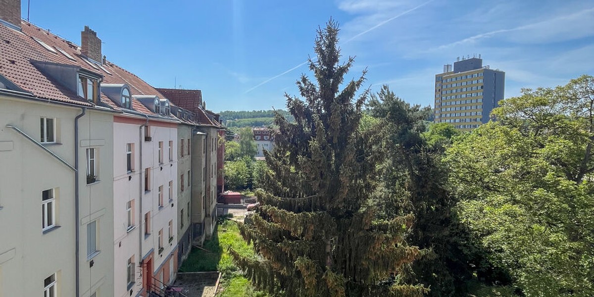 MYT10_A4.4_01.jpg